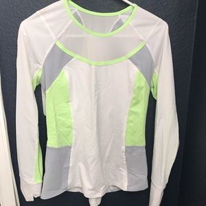 Lululemon running shirt
